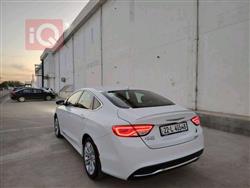 Chrysler 200